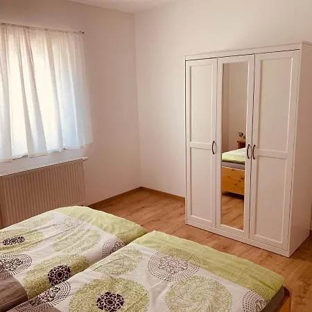 - 3 Hoelzer Бад-Камберг