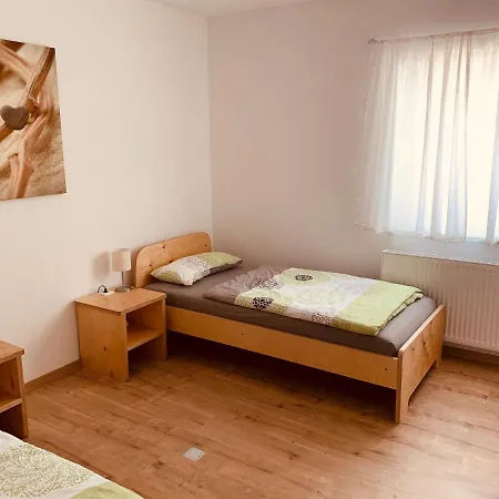 - 3 Hoelzer Апартаменты Бад-Камберг