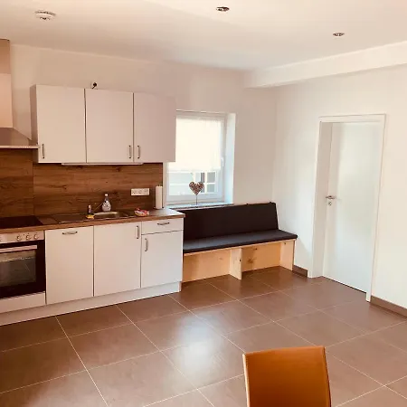 - 3 Hoelzer * Бад-Камберг