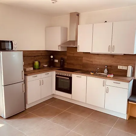 - 3 Hoelzer * Бад-Камберг